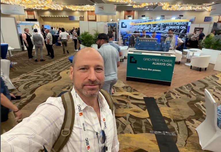 NYI COO Phillip Koblence checks out innovations @ PTC in Honolulu